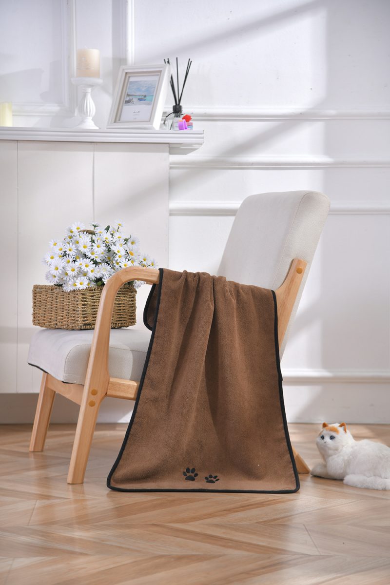 Solid Color Printed Microfiber Pet Towel - Image 3